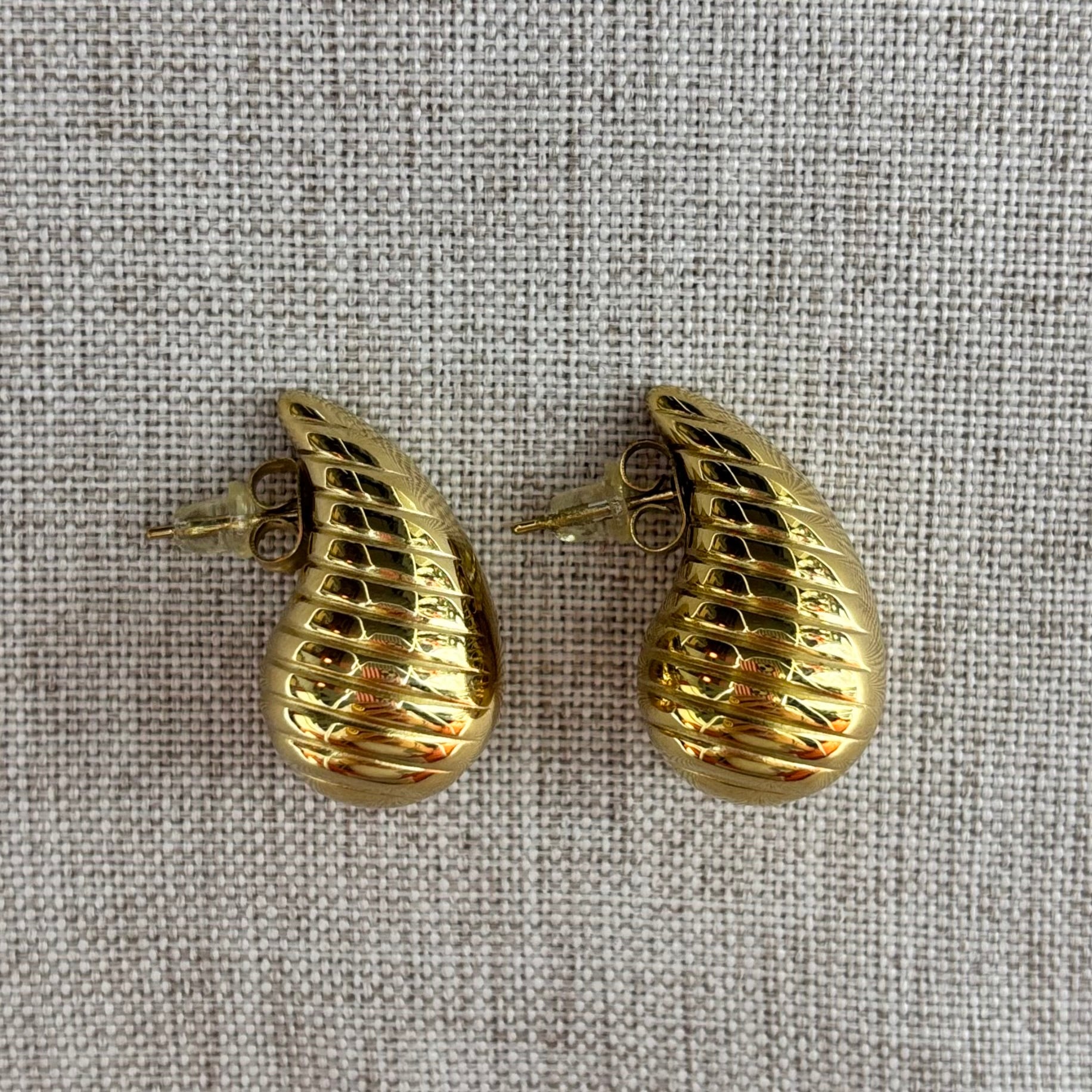 Druppel oorbellen structuur