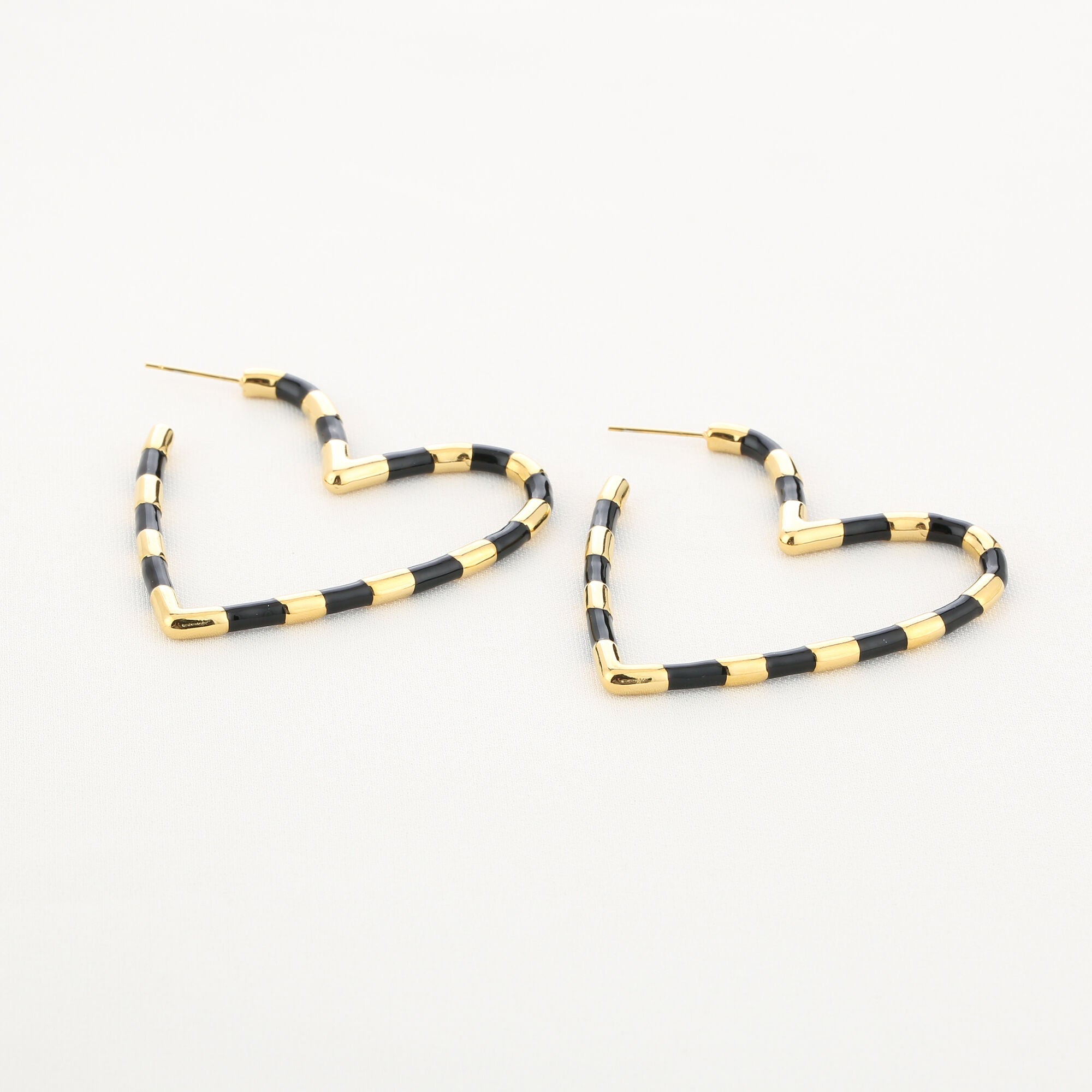 gestreept hartje - oorbellen